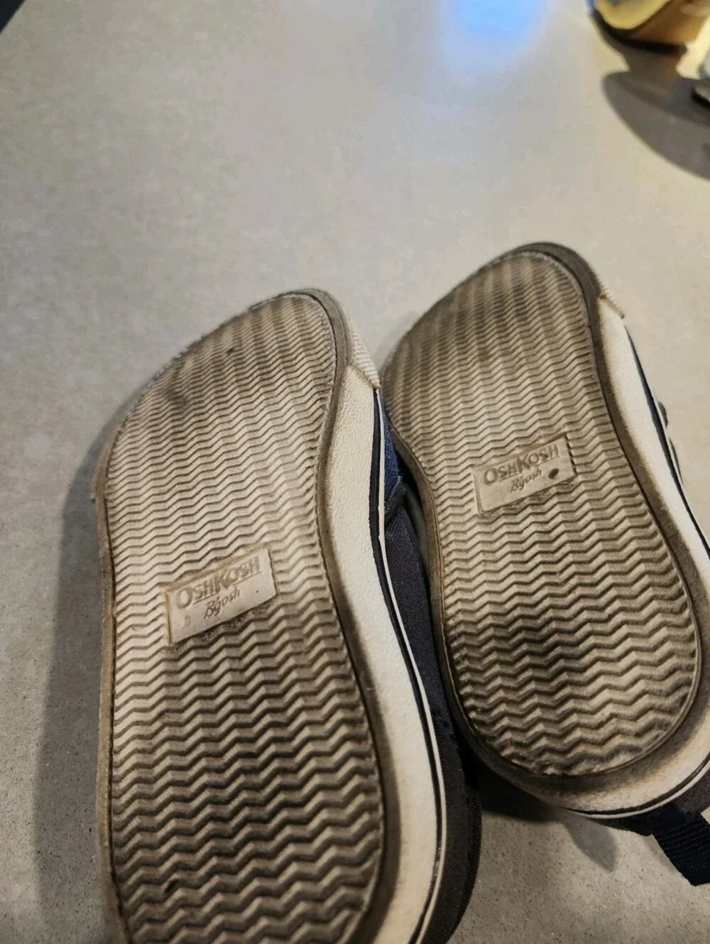 OshKosh B’gosh Toddler Boys Canvas Slip-On Sneakers Blue SZ 13M